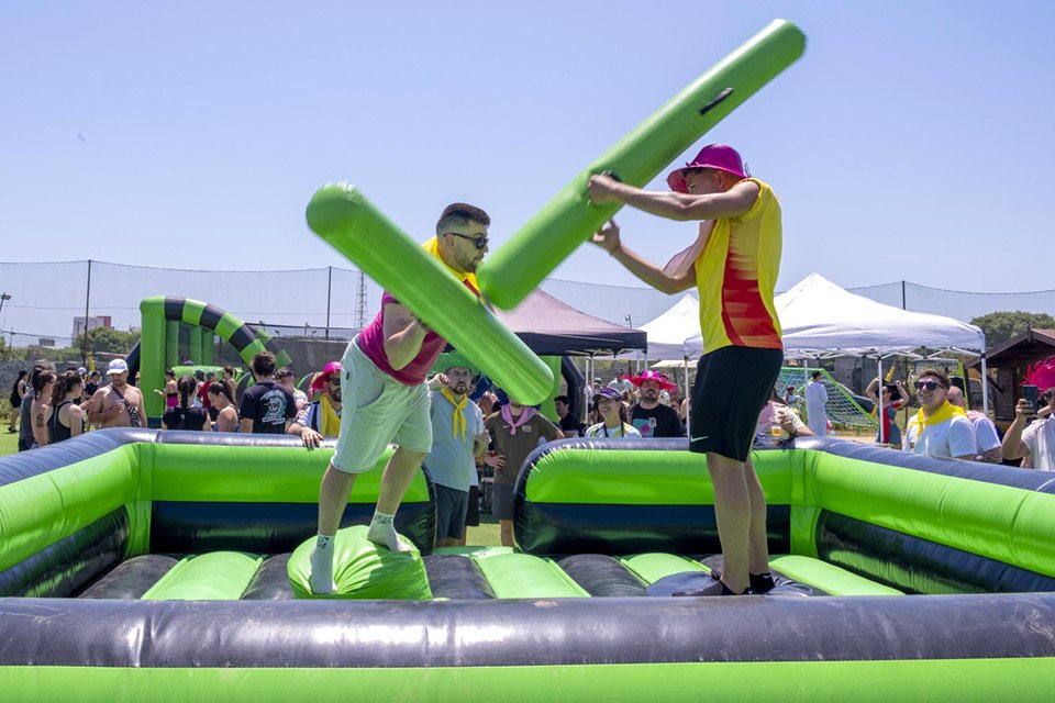 HUMOR AMARILLO - EL NÚMERO 1 EN PROVICIA TARRAGONA⭐️ 16 gladiadores-humor-amarillo-salou